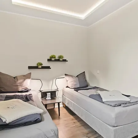 24-7 Living - Modern In With Connection Apartment