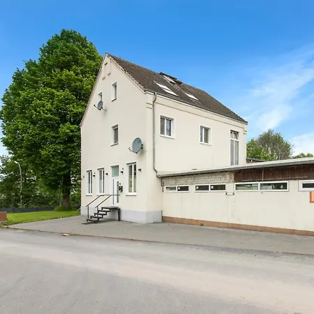 24-7 Living - Modern In With Connection * Waltrop