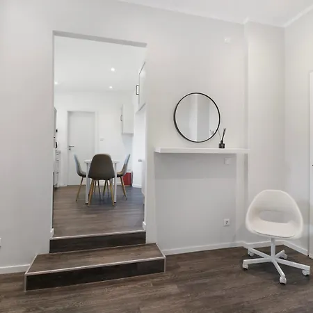 24-7 Living - Modern In With Connection * Waltrop