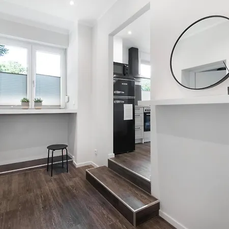 24-7 Living - Modern In With Connection Waltrop