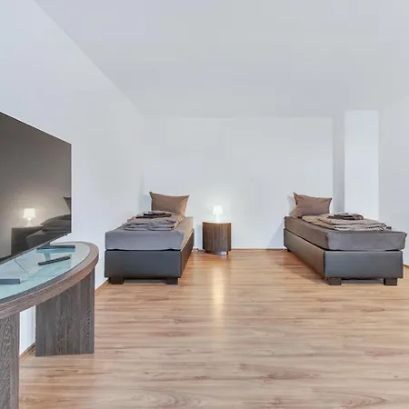 Apartment 24-7 Living - Modern In With Connection *