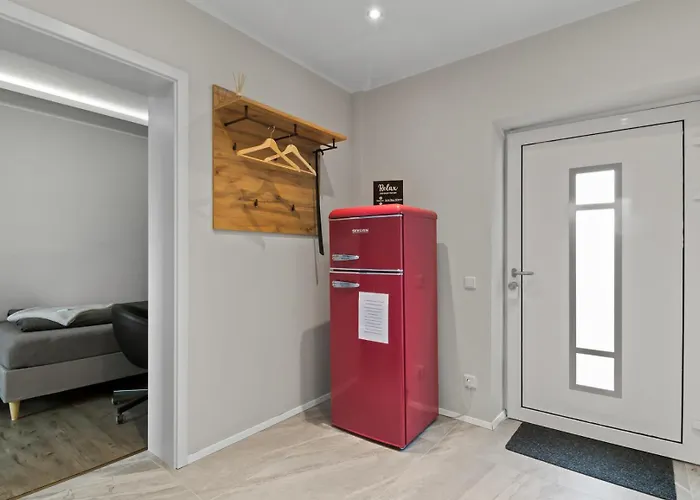 24-7 Living - Modern In With Connection