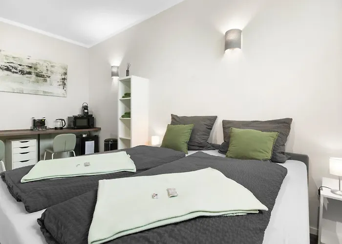 Apartman 24-7 Living - Modern In With Connection *