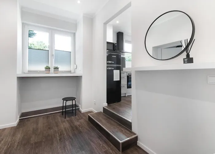 24-7 Living - Modern In With Connection Waltrop