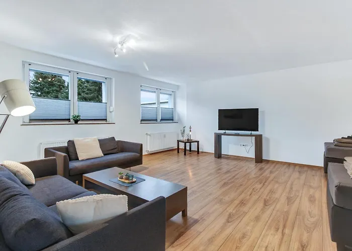 24-7 Living - Modern In With Connection Waltrop