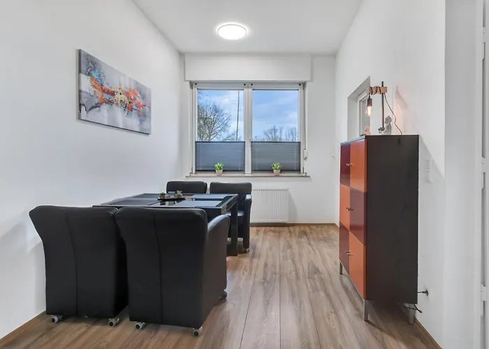 24-7 Living - Modern In With Connection Waltrop